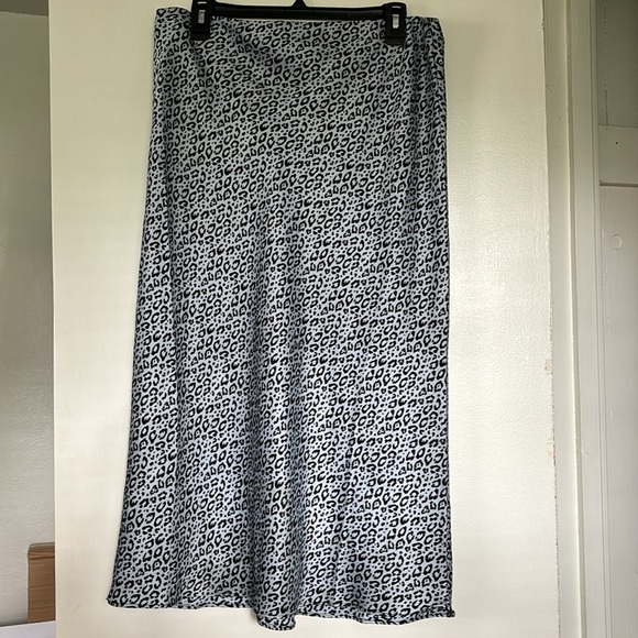 Satin Midi Skirt - Picture 3 of 3